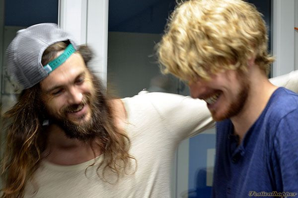 Viel Leidenschaft und Energie - Edward Sharpe im Interview beim TFF Rudolstadt